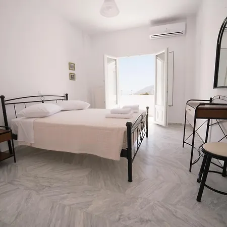 Altea * Fira (Santorini)