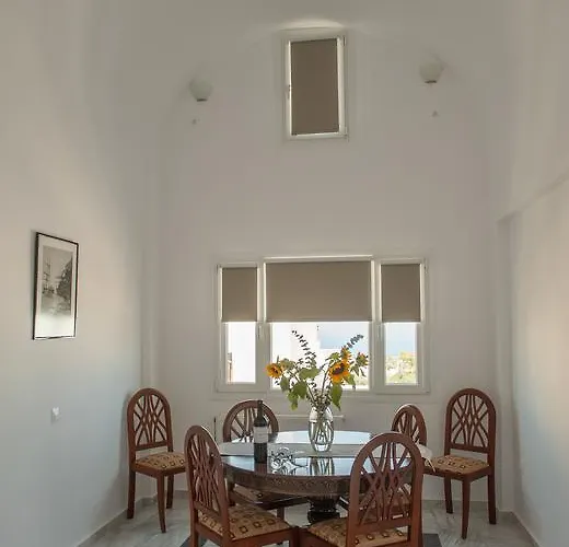 アパート アルテア *